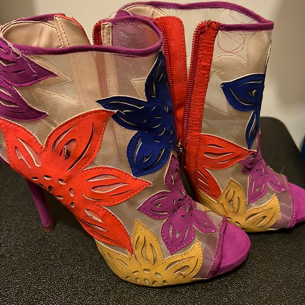Full of  spring bootie
